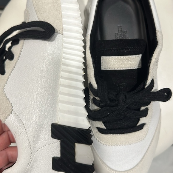Hermes leather bouncing sneakers size 38.5 - Picture 11 of 12